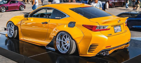 Glossy Metallic Golden Yellow Vinyl Wrap - 图片 2