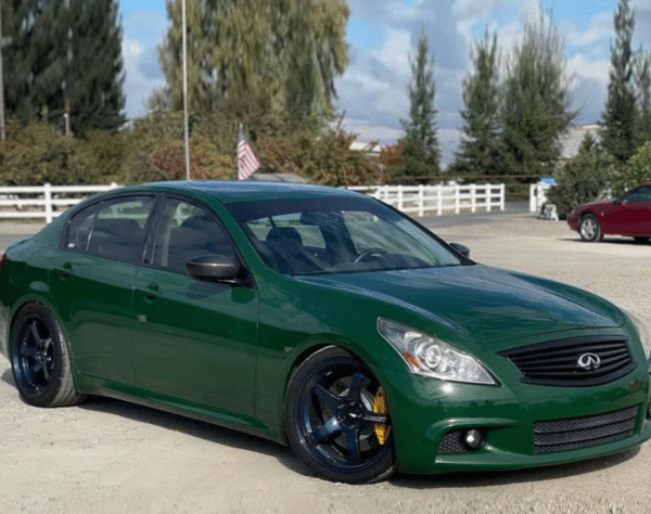 High Glossy Vintage Racing Green Vinyl Wrap - 图片 3