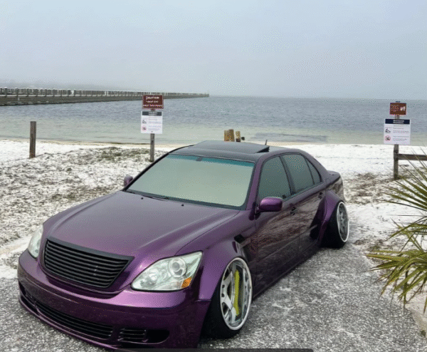 Glossy Metallic Victoria Violet Vinyl Wrap - 图片 2